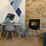 La Petite Maison Apartment *